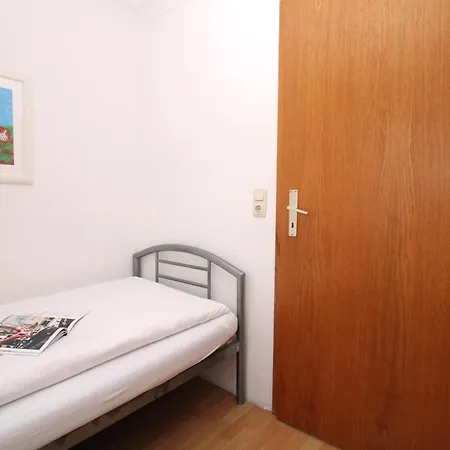 Droese, Haus 8a - 8 Rolli-gerecht דירה