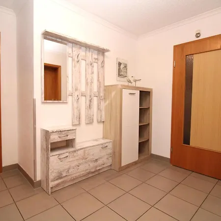 Droese, Haus 8a - 8 Rolli-gerecht דירה *