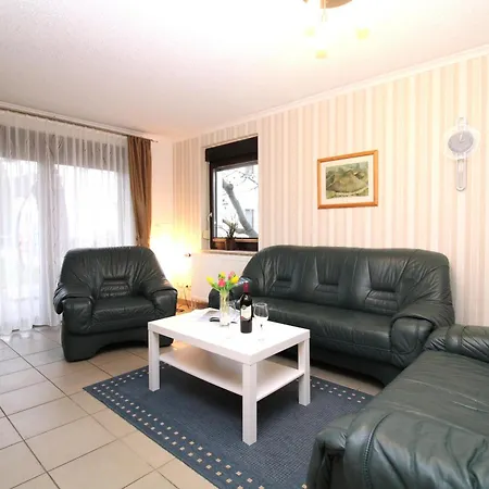 Droese, Haus 8a - 8 Rolli-gerecht Kuehlungsborn
